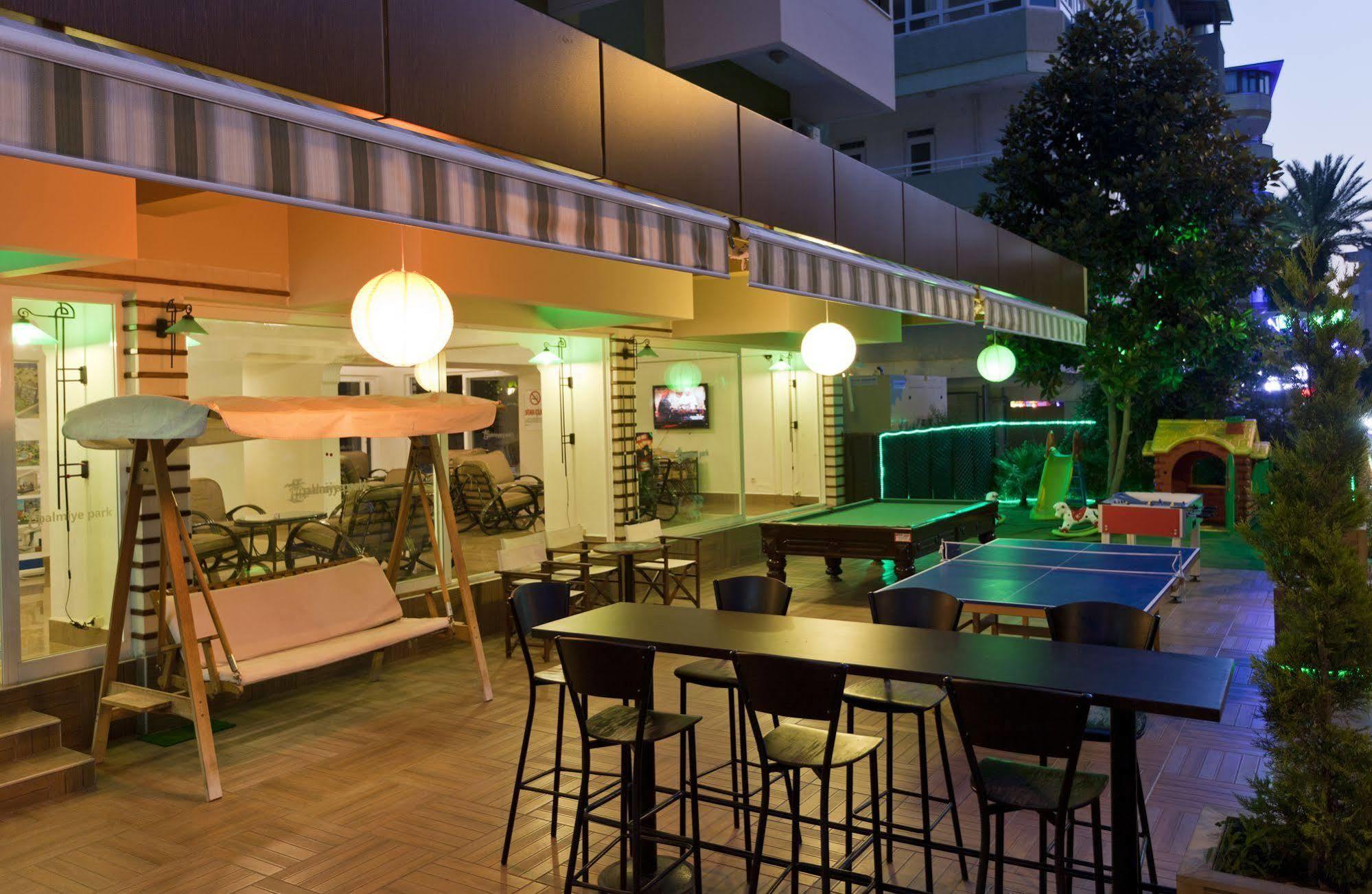 Royalisa City Apart Hotel Alanya Extérieur photo